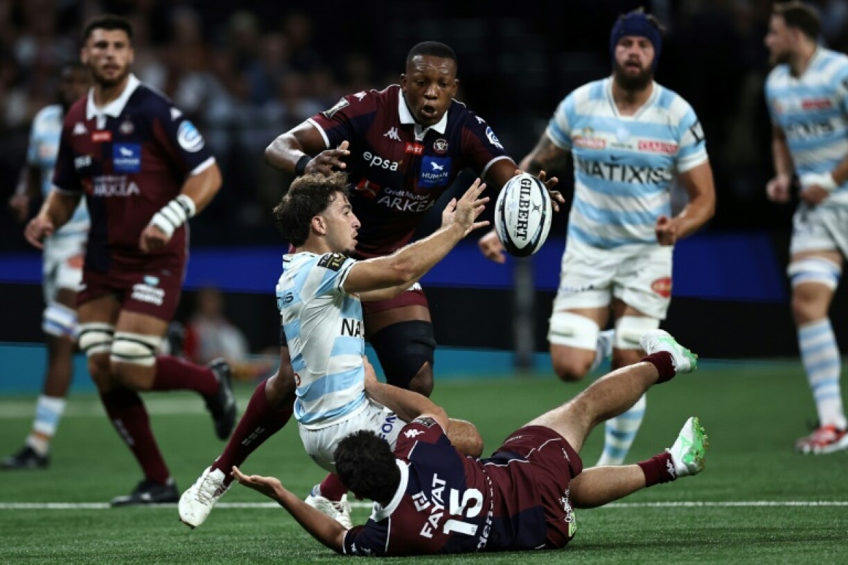 Leo Carbonneau (C) joined Racing 92 from Brive this summer
