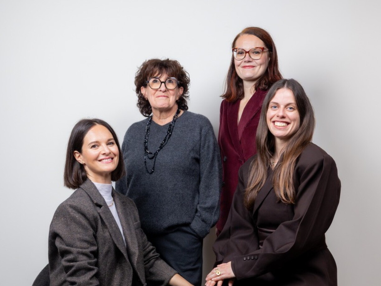 La nouvelle équipe de Femmes Magazine, de gauche à droite : Julie Kieffer, Maria Pietrangeli, Aude Forestier et Margot Houget.