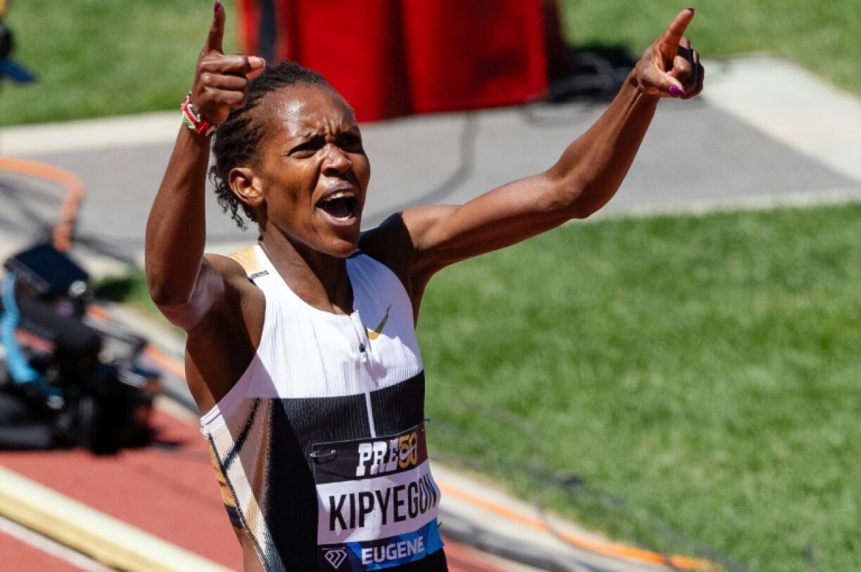 Kenya's Faith Kipyegon dominates the women's 1500 metres
