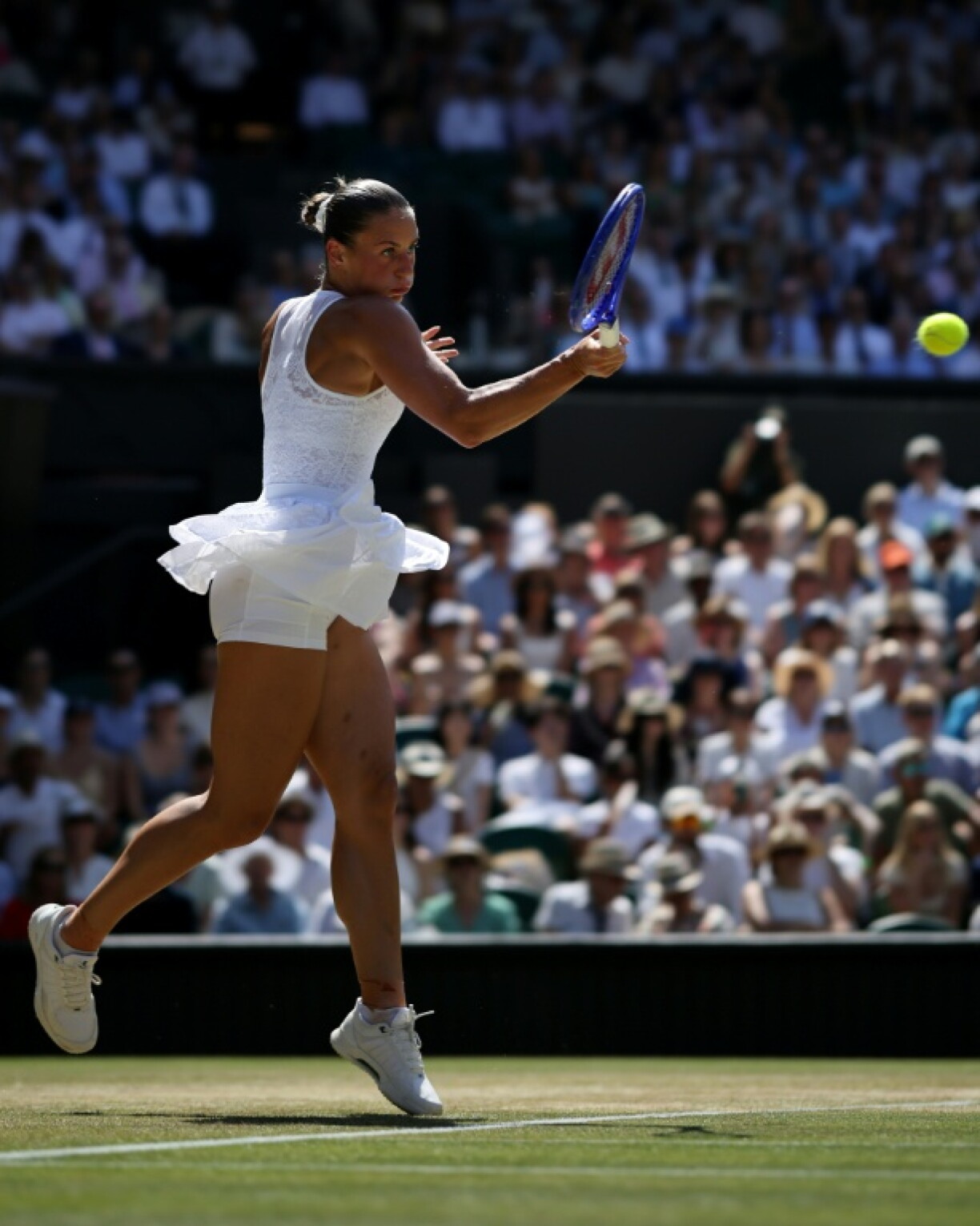 L'Ukrainienne Marta Kostyuk en quarts de finale de Wimbledon contre l'Italienne Jasmine Paolini le 8 juillet 2026 à Londres