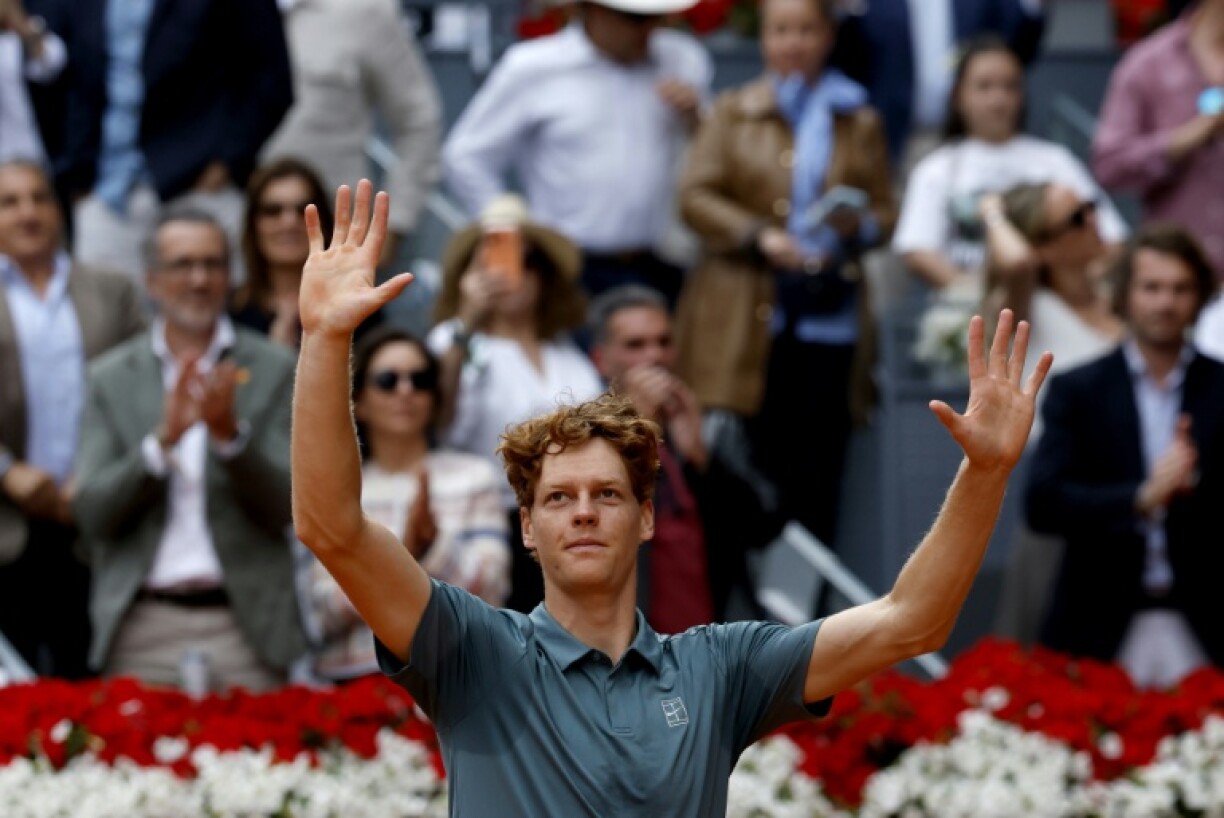 L'Italien Jannik Sinner au moment de sa victoire en finale du Masters 1000 de Madrid contre l'Allemand Alexander Zverev, le 3 mai 2026