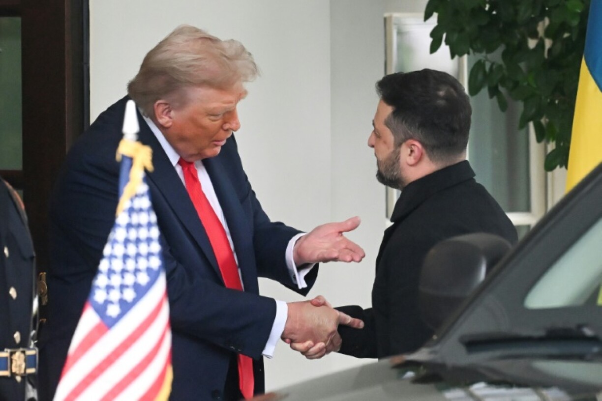 US President Donald Trump says Ukraine's Volodymyr Zelensky needs to accept territorial losses to Russia but the US could help provide future security guarantees