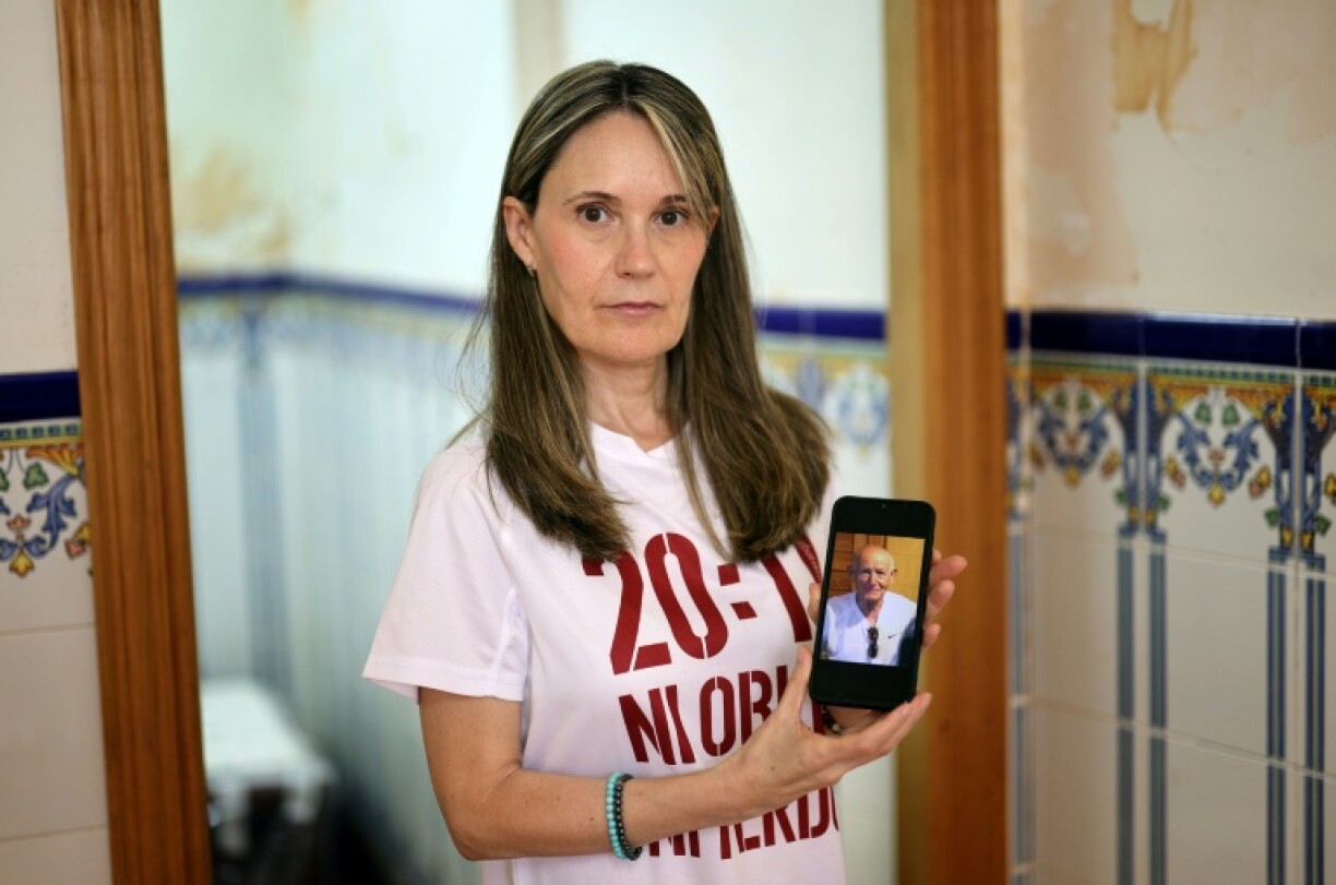 'When the alarm sounded people had already drowned,' says Rosa Alvarez, who lost her father