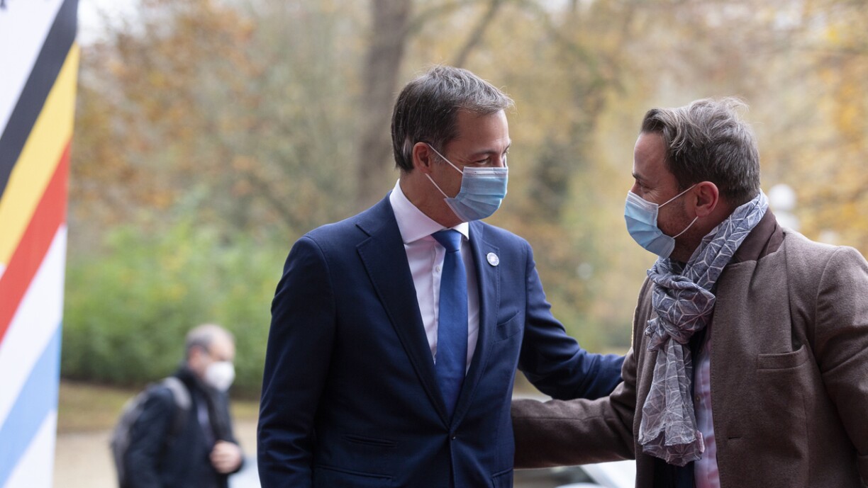 Den Alexander De Croo mam Premier Xavier Bettel.