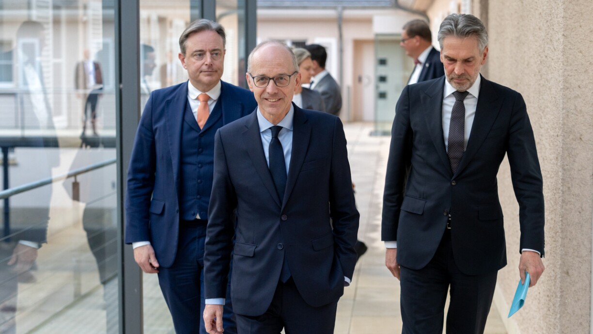 Luc Frieden accueille Dick Schoof et Bart de Wever au Luxembourg, le 11 mars 2025