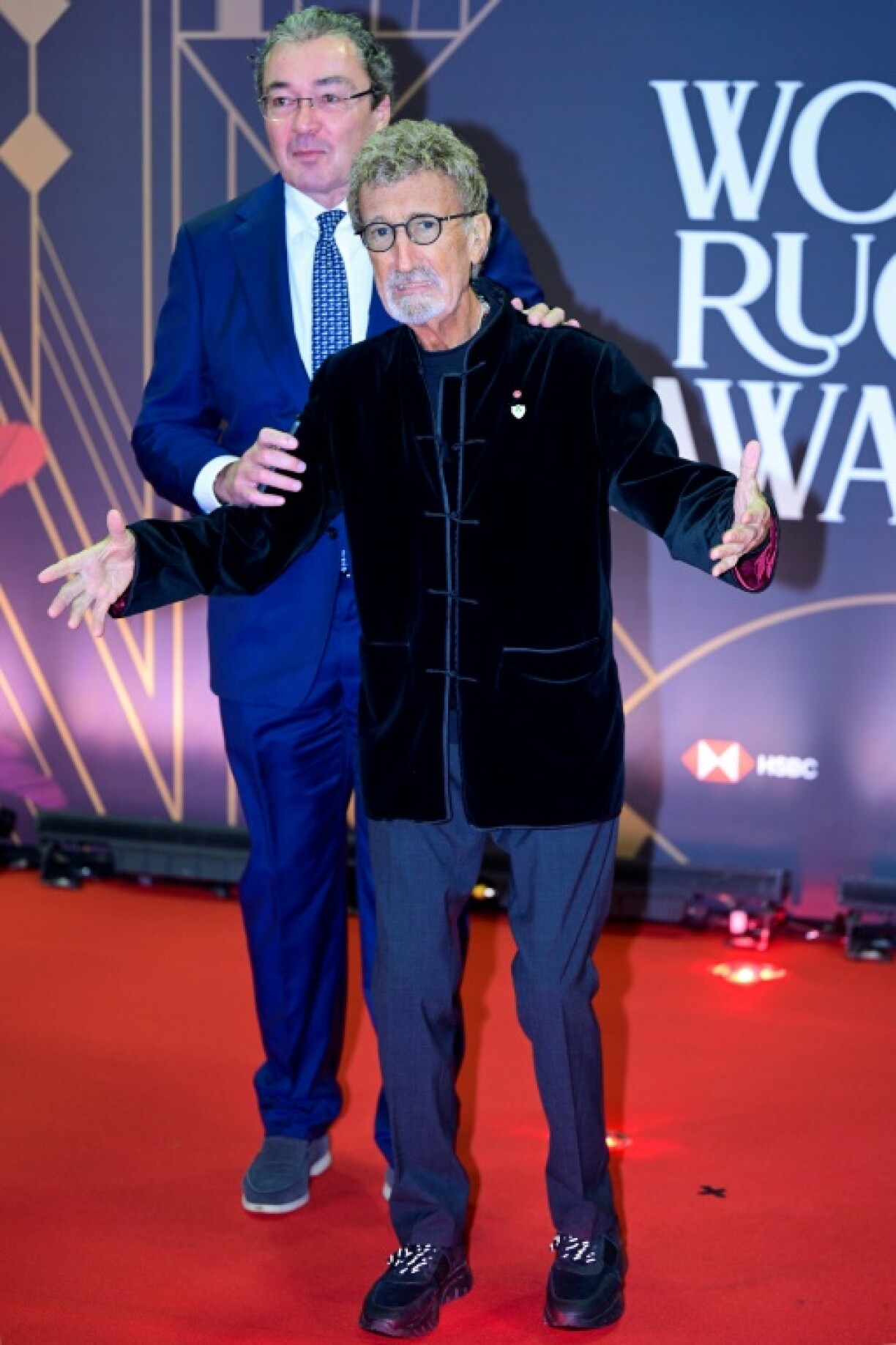 Eddie Jordan (R), seen here at the 2024 World Rugby Awards in Monte Carlo was 'passionate' about the Beziers project