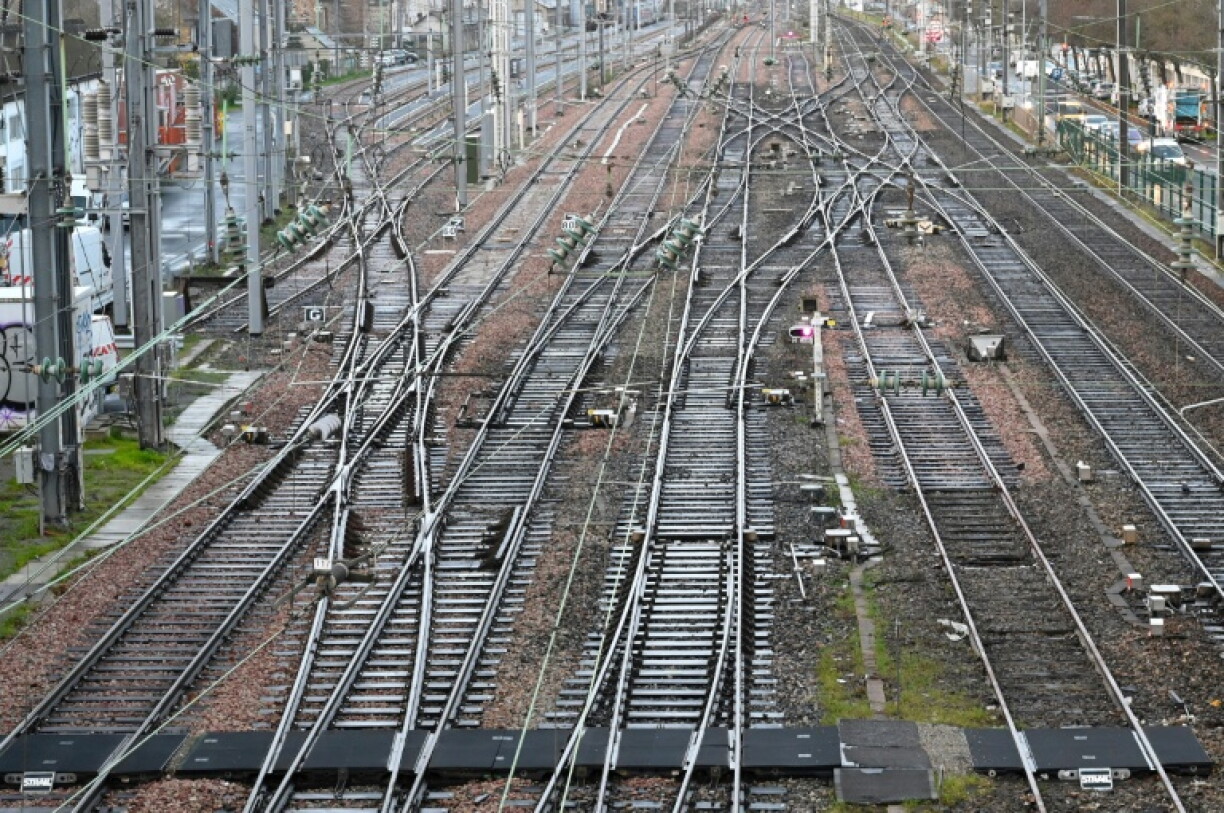 La canicule a obligé la SNCF à supprimer près de 10% de ses trains