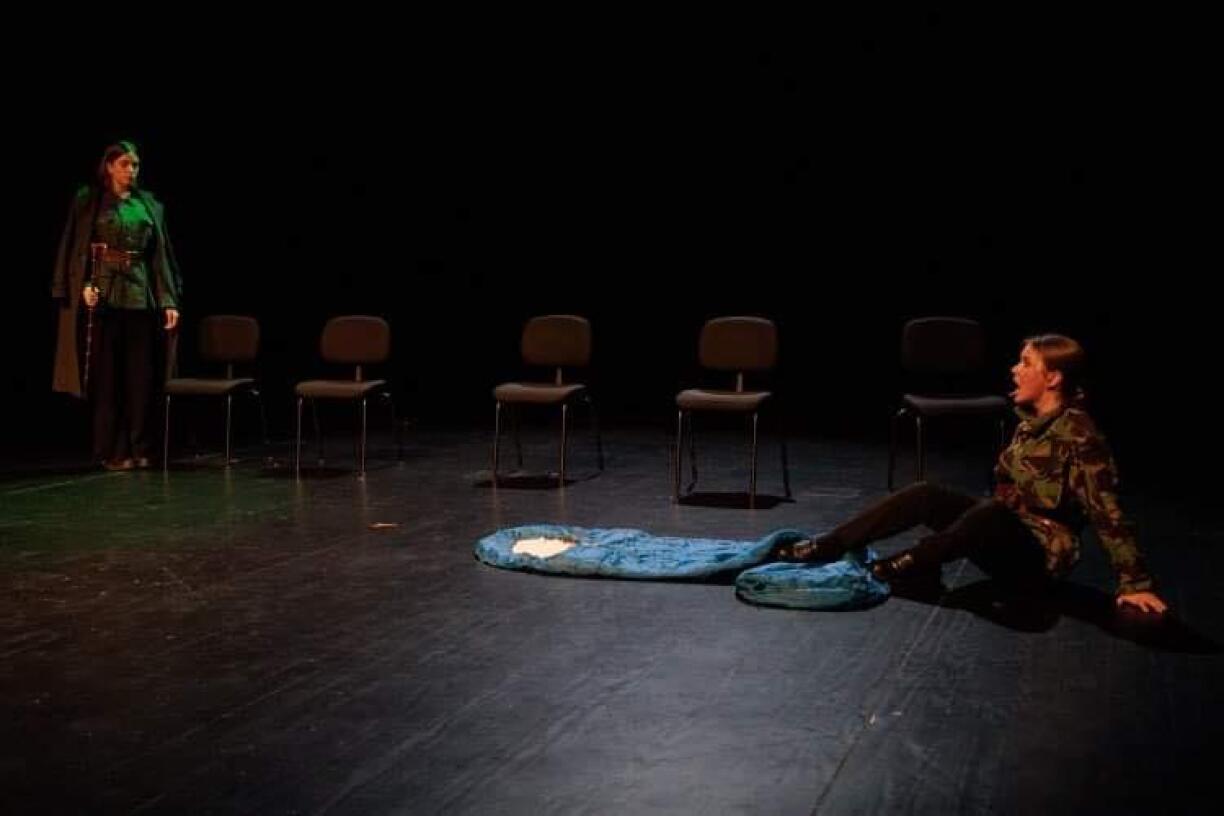 Caesar's ghost (left) and Brutus (right) in one of the strongest scenes of the Festival. Julius Caesar was presented by an all-female cast from the European School of Luxembourg 1