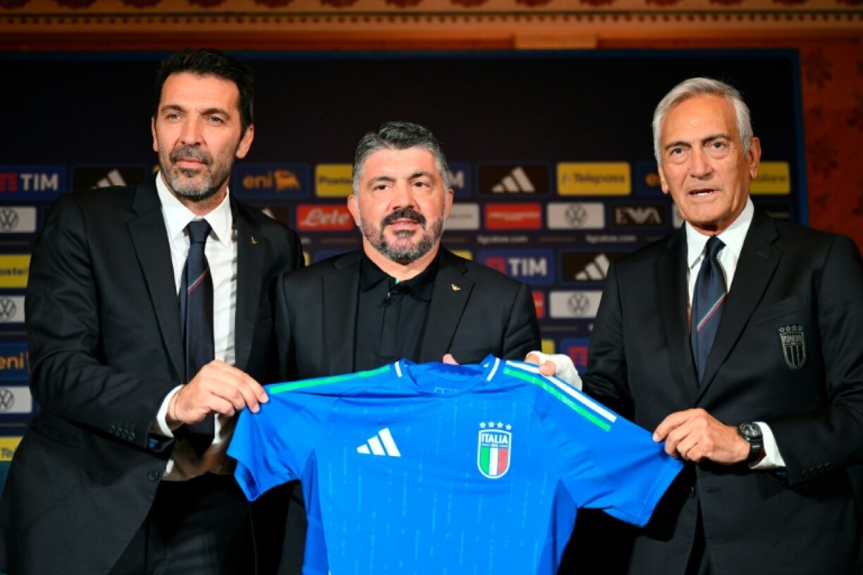 Gennaro Gattuso (C) has been tasked with guiding Italy to the 2026 World Cup