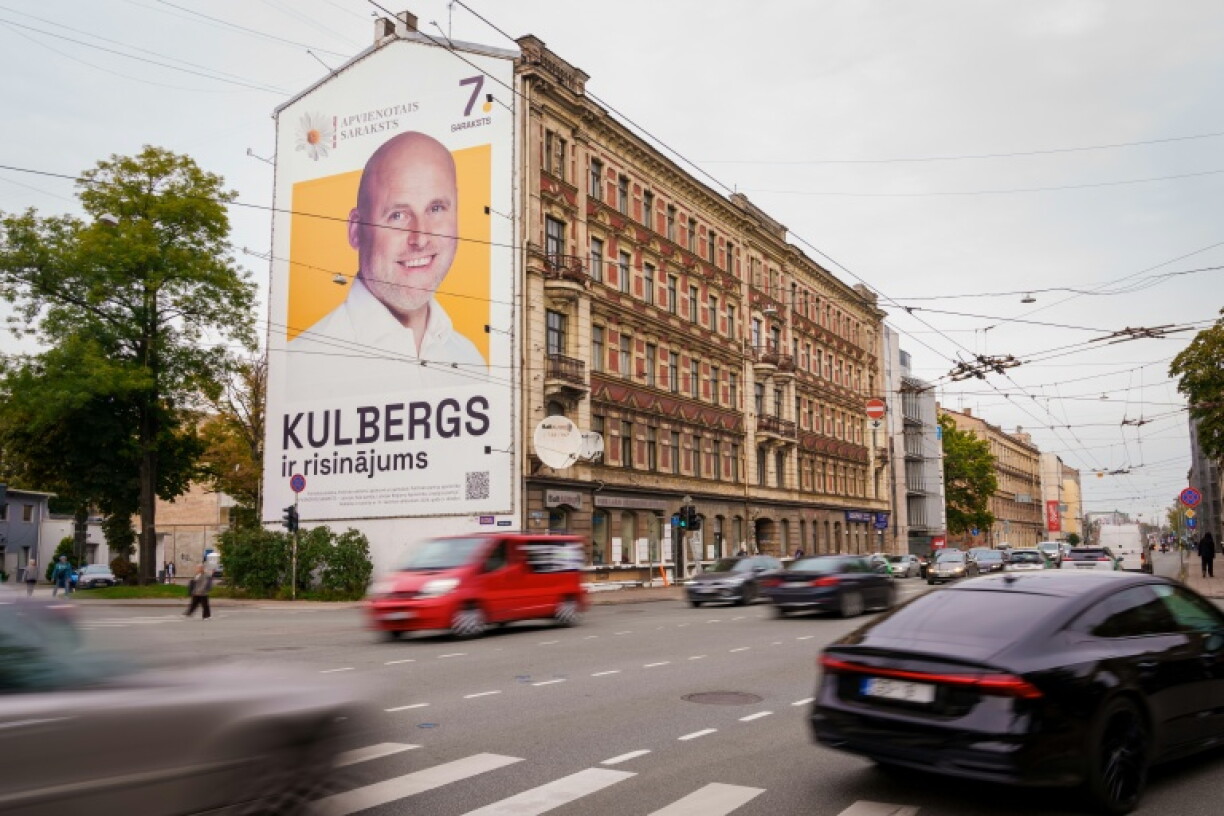 The centre-right United List party of incumbent Prime Minister Andris Kulbergs leads the race