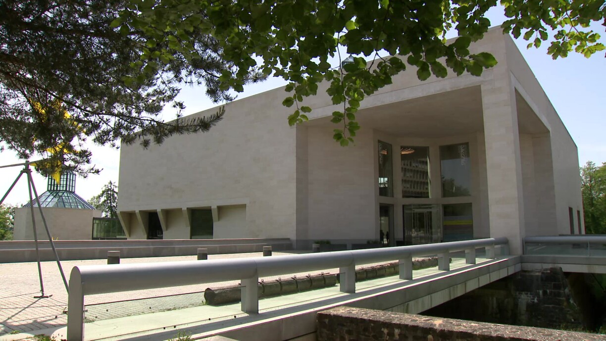 De Mudam: Aktuell suergt de Konschtmusée méi mat Ausernanersetzunge wéi mat Ausstellunge fir Opmierksamkeet.