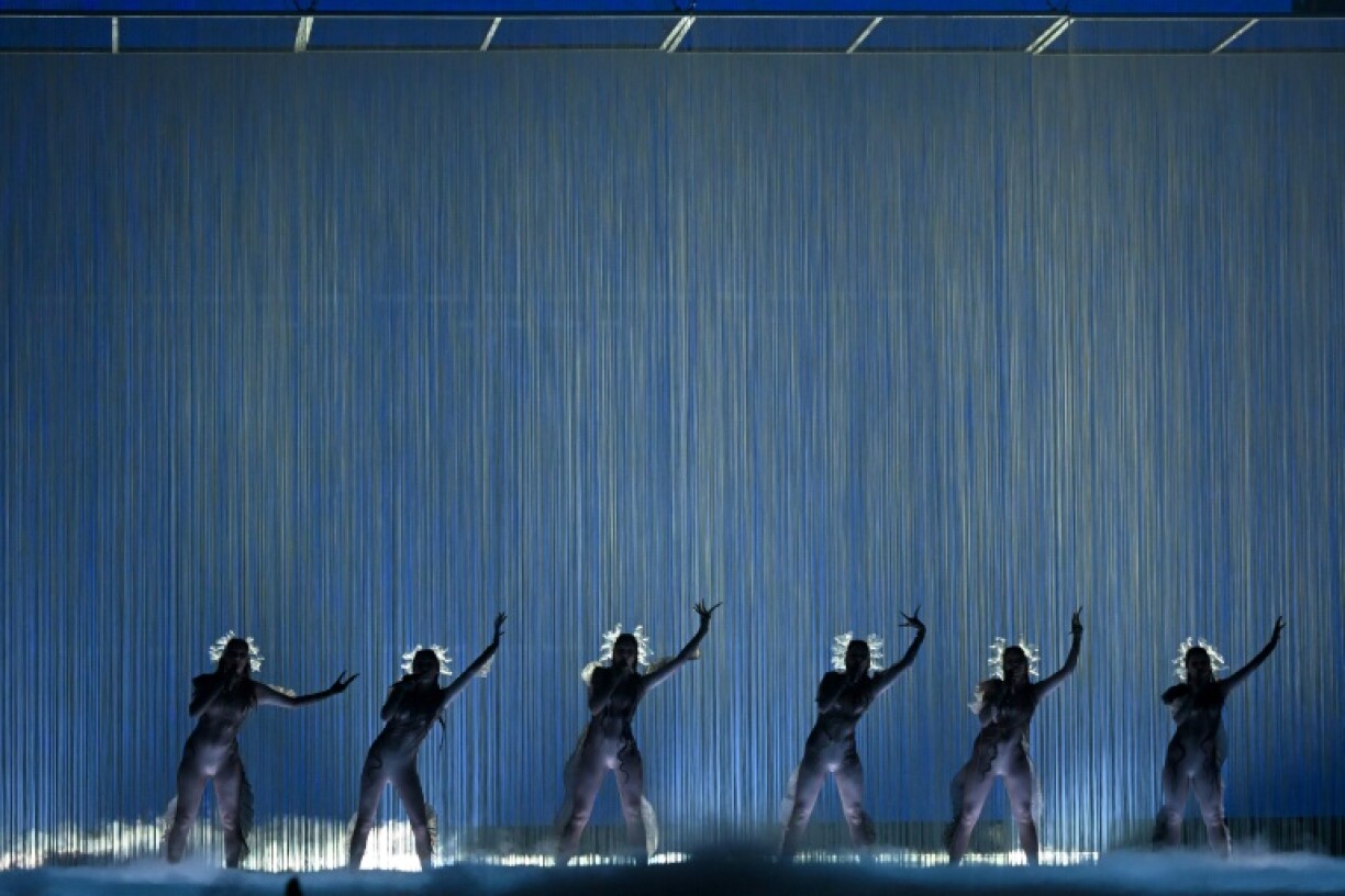 Latvian six-piece group Tautumeitas performing their choral song 'Bur Man Laimi'