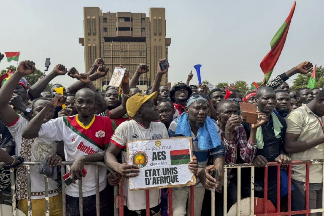 Supporters of Burkina Faso's junta rallied in the capital after the government said it had uncovered a 'plot' to overthrow it