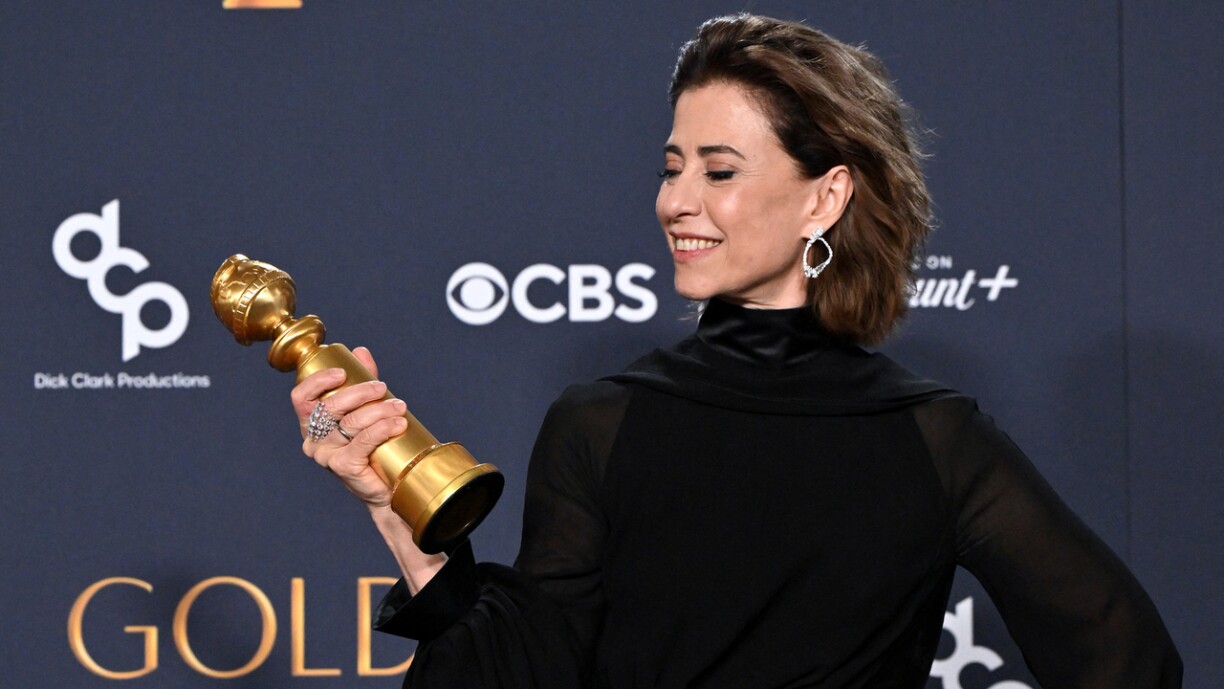 Déi brasilianesch Actrice Fernanda Torres mat hirem Golden Globe fir beschten Actrice am Drama-Film