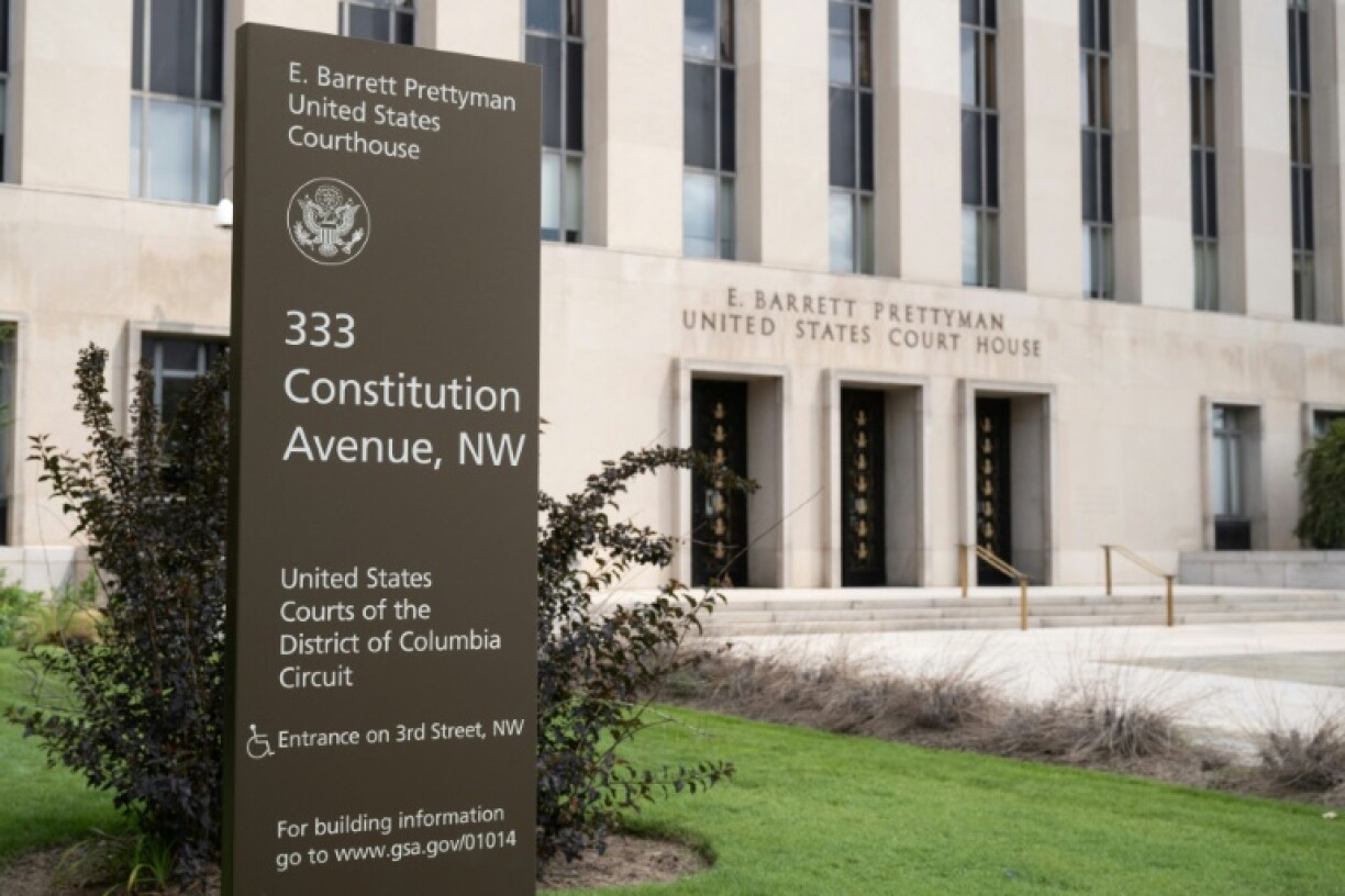 Devant le tribunal fédéral de Washington, le 2 août 2023