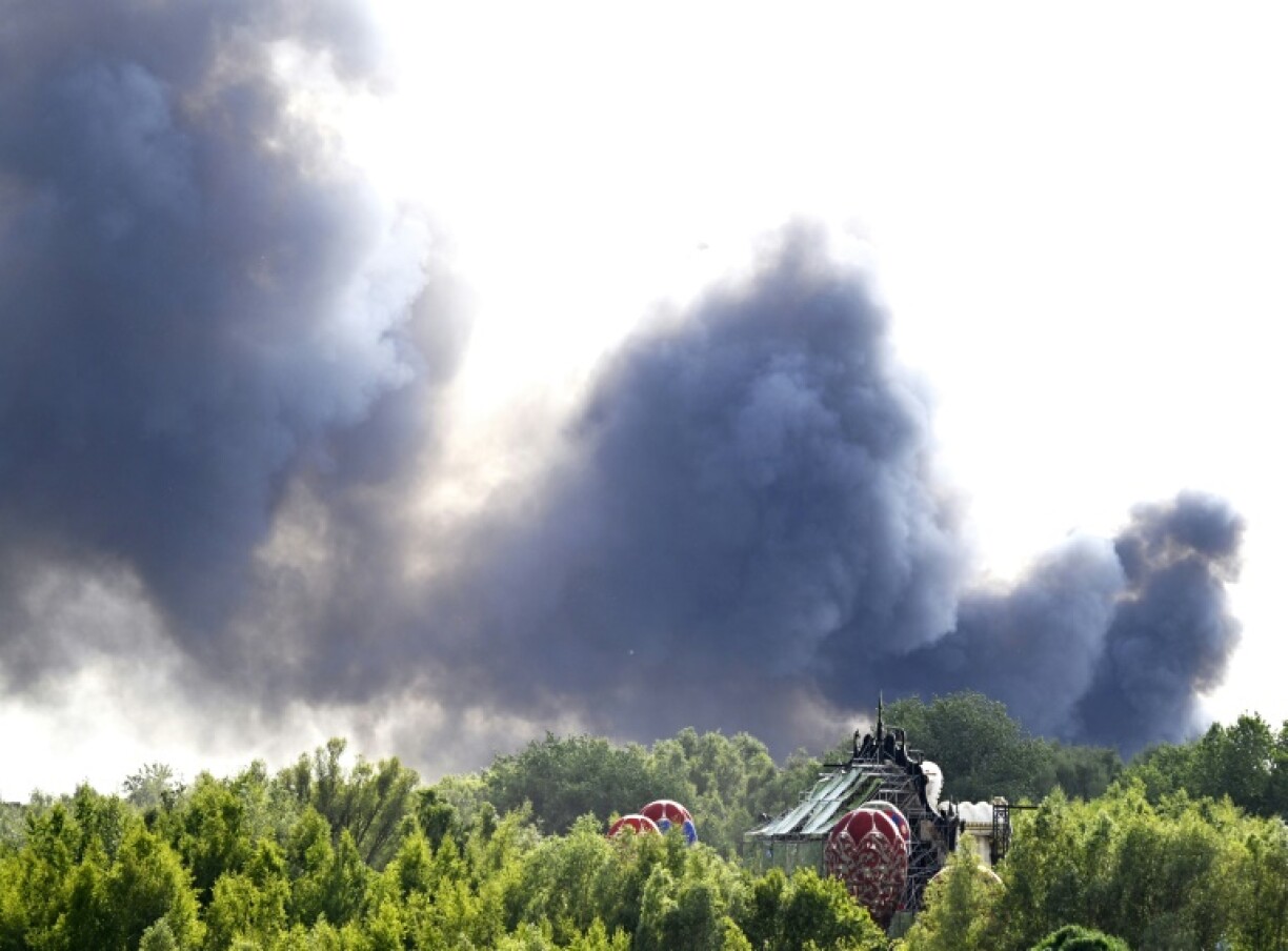 Fire has destroyed the main stage of the Tomorrowland electronic music festival in Belgian town of Boom two days before it was due to start
