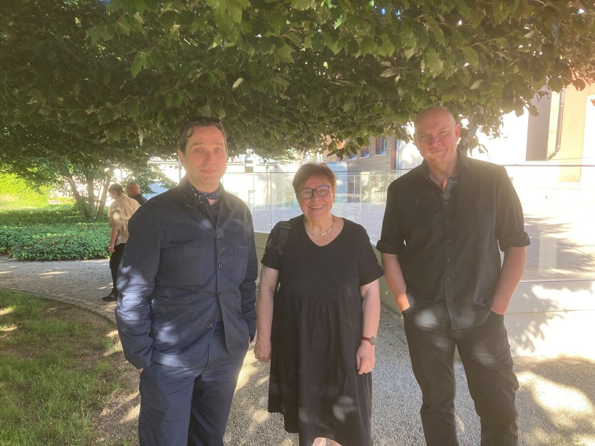 De Marc Limpach, d'Germaine Goetzinger an de Guy Helminger am Park vum CNL