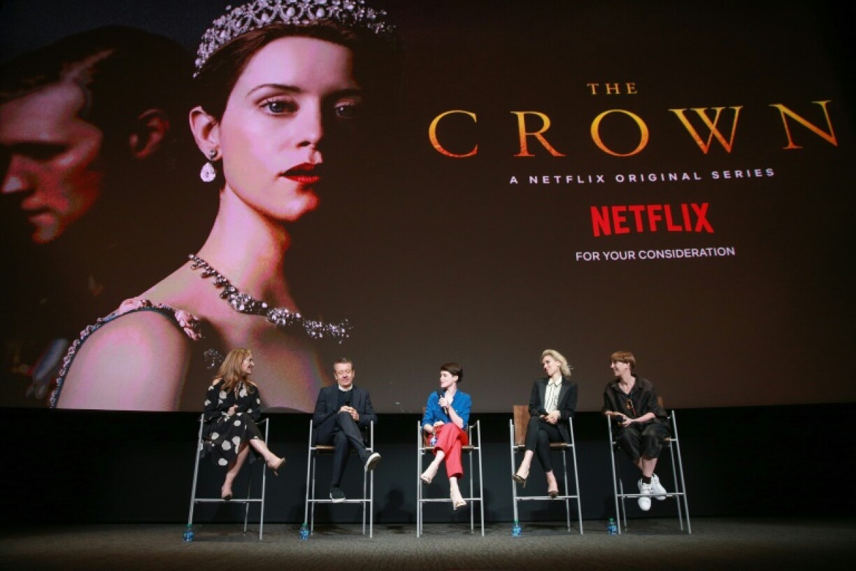 Krista Smith, Peter Morgan, Claire Foy, Vanessa Kirby et Jane Petrie présentent la série