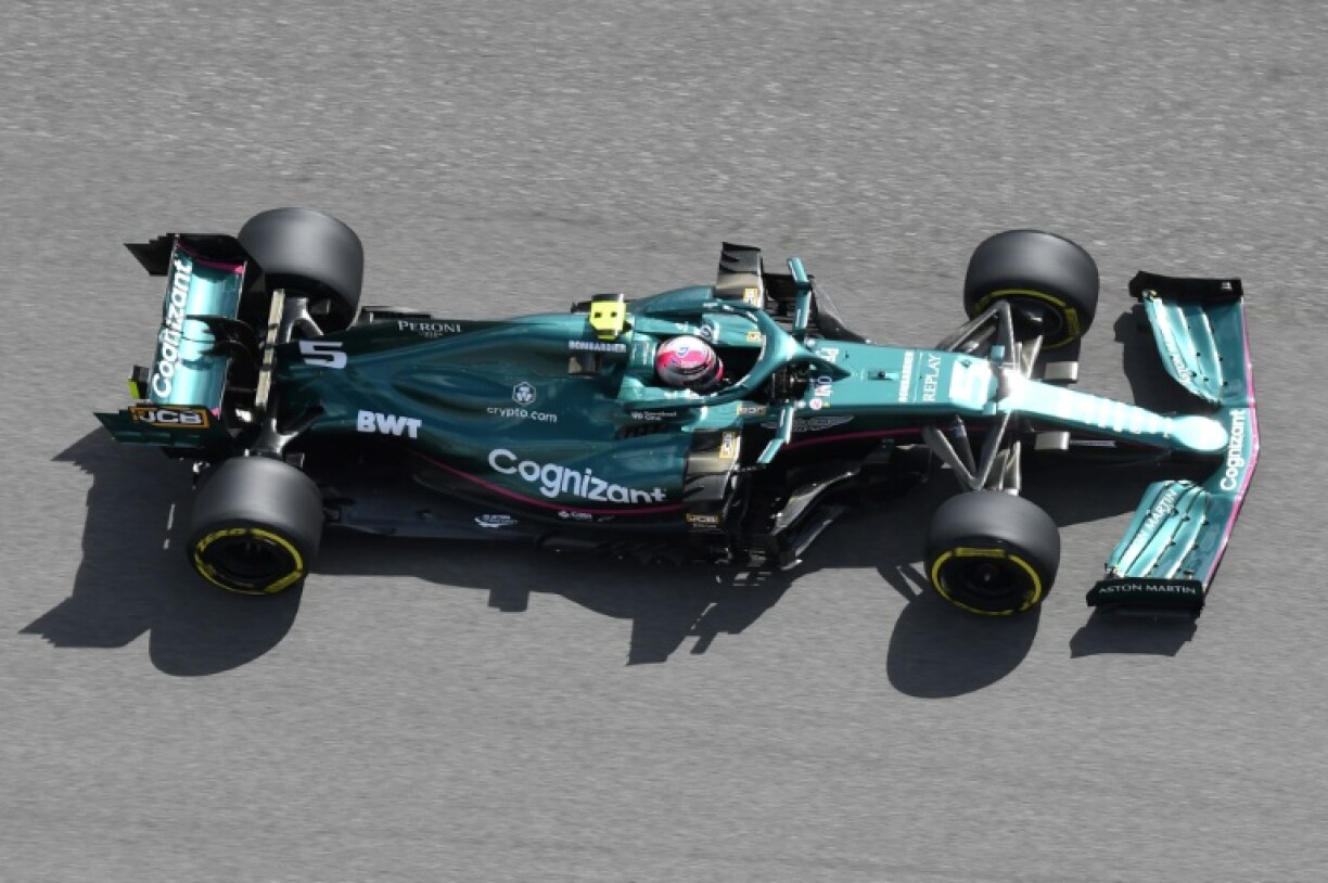 Le pilote allemand Sebastian Vettel au volant de son Aston Martin pendant une séance d'essais du GP des Etats-Unis le 23 octobre 2023 à Austin, Texas