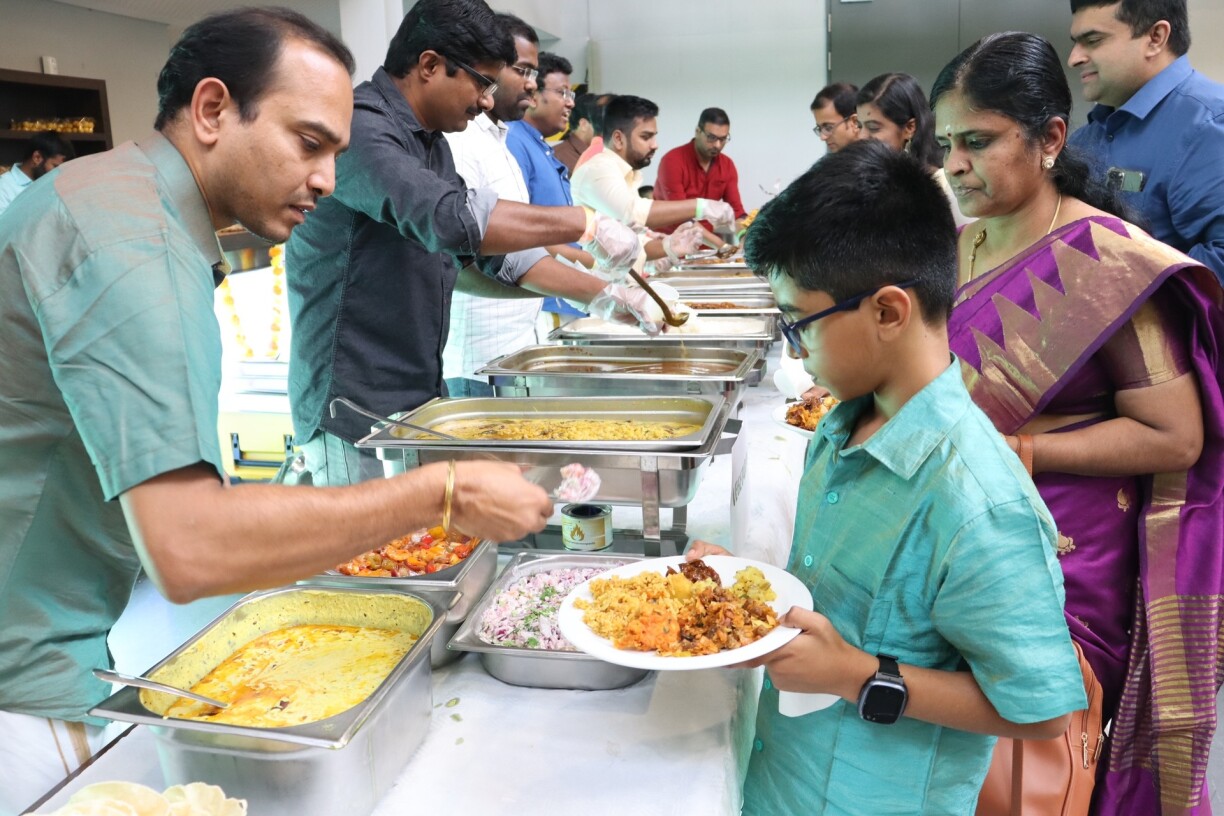 The TSL celebrating their community event for Diwali in October 2022.