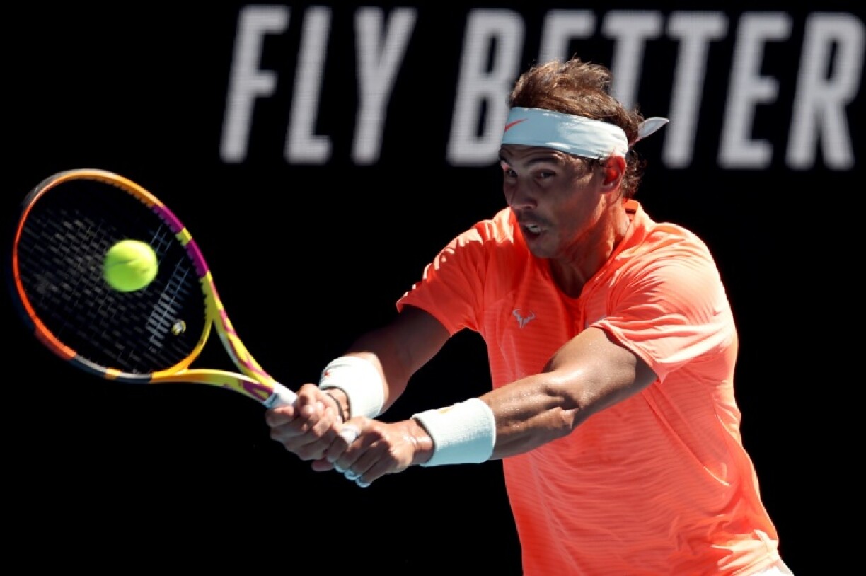 L'Espagnol Rafael Nadal, lors de son match du 1er tour de l'Open d'Australie contre le Serbe Laslo Djere, le 9 février 2021 à Melbourne.