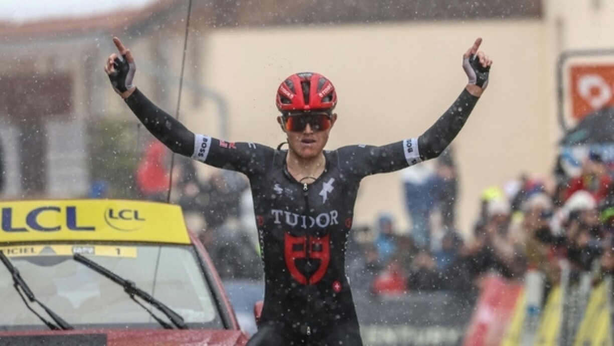L'Australien Michael Storer (Tudor), vainqueur de la 7e étape de Paris-Nice, entre Nice et Auron, le 15 mars 2025
