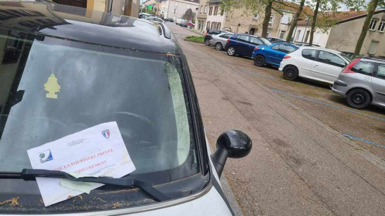 Cette Mini va terminer à la fourrière...