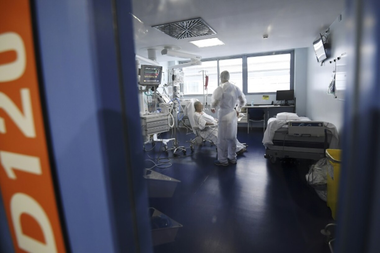 Dans l'unité de réanimation pour les patients Covid de l'hôpital de Strasbourg le 22 octobre 2020.