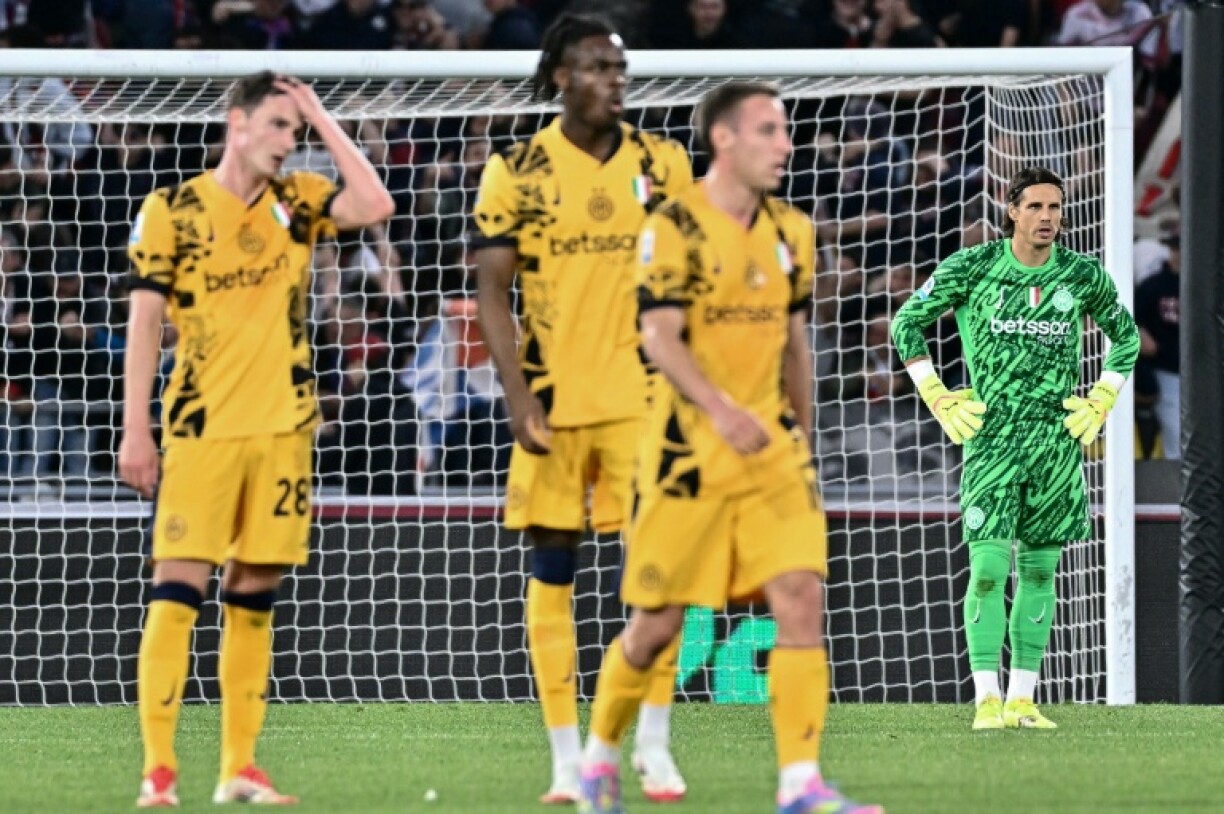 Le gardien de but de l'Inter Milan Yann Sommer après avoir encaissé un but qui scelle la défaite de son équipe face à Bologne (1-0) lors de 33e journée du Championnat d'Italie le 20 avril 2025 à Bologne