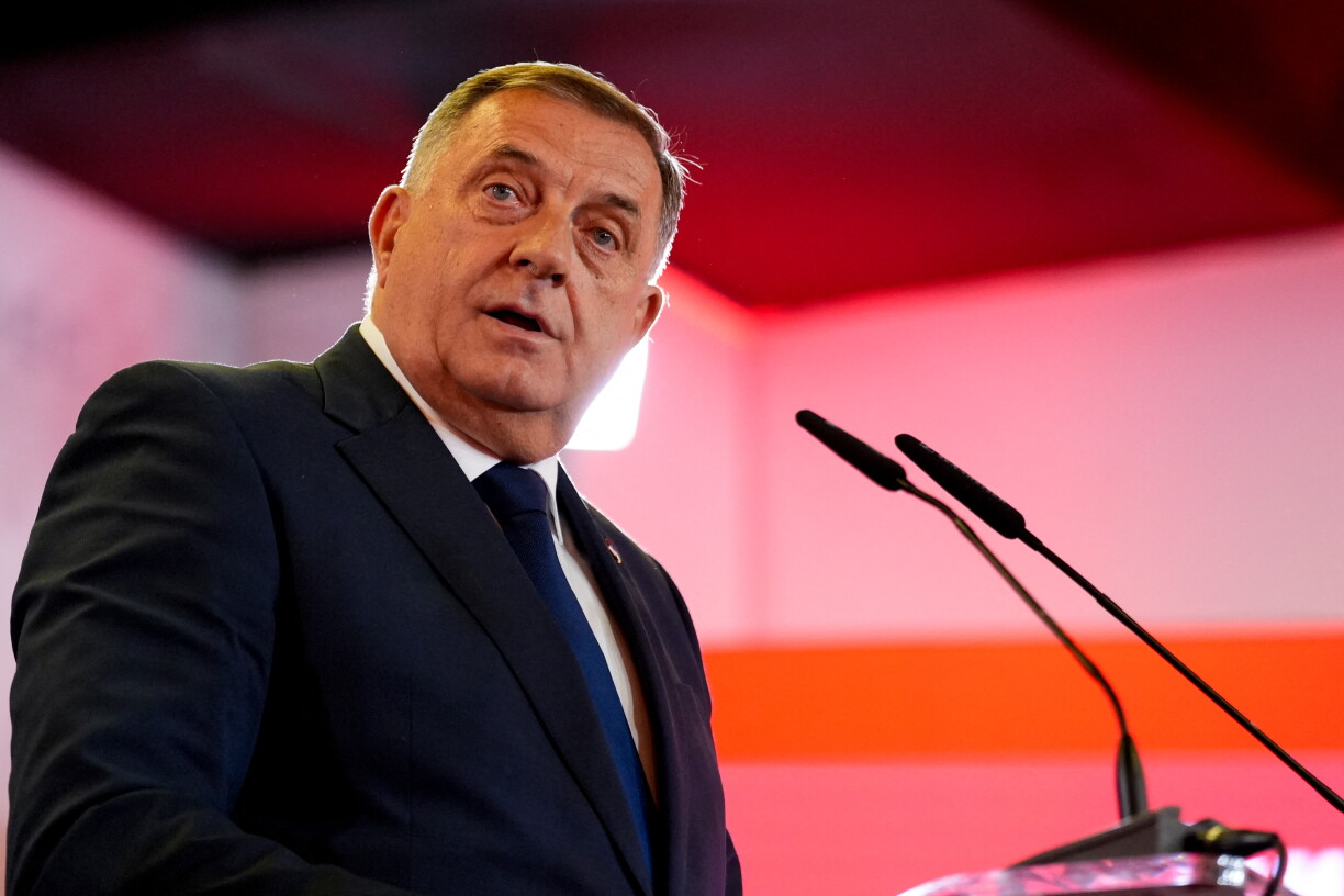 Dem Milorad Dodik seng SNSD-Partei huet a Bosnien-Herzegowina d'Wale gewonnen.
