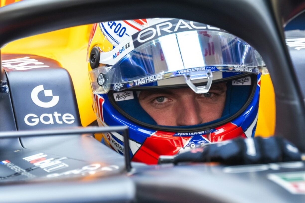 Max Verstappen starts the sprint in Qatar back on the third row