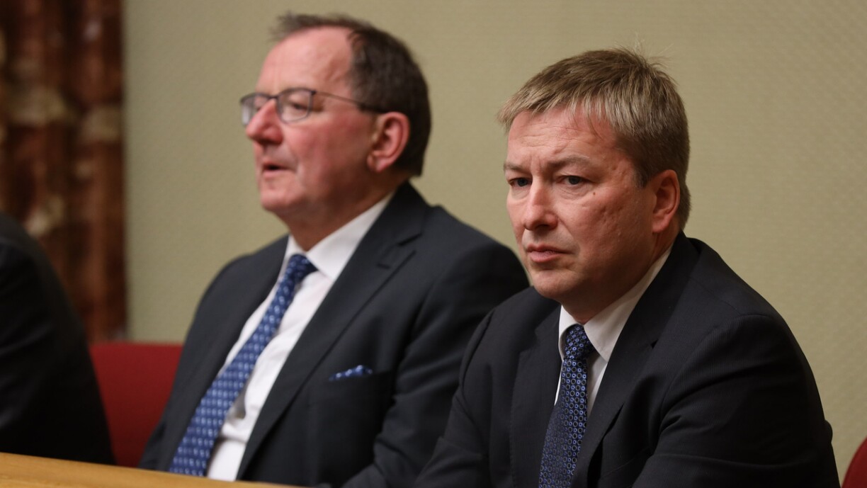 Marc Hansen (R)