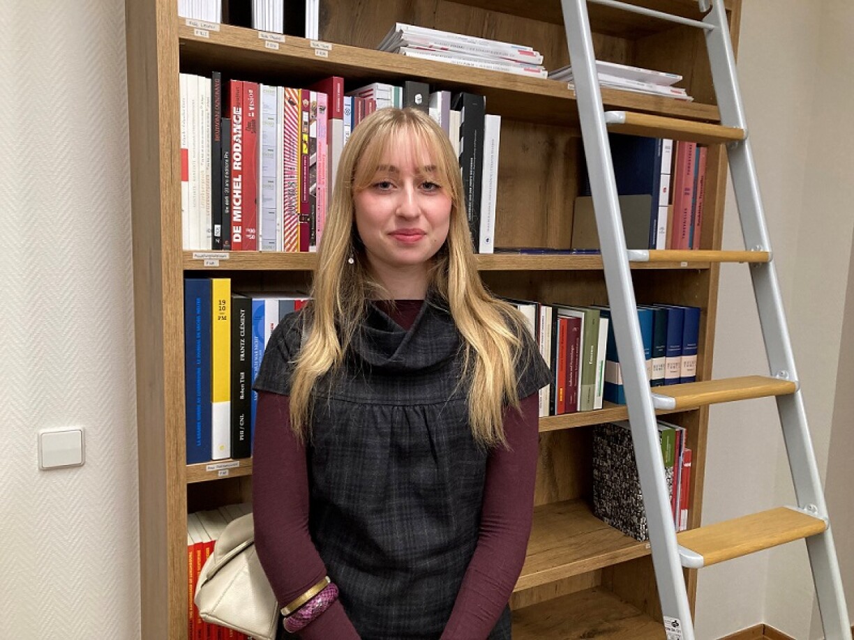 D'Maude Blaschette gewënnt den 1.Präis an der Kategorie jonk Auteur(Innen) 12-19 Joer