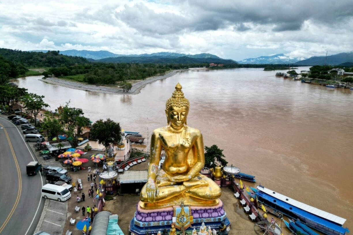 The Thai government has proposed building a dam to prevent contaminated water from entering the country