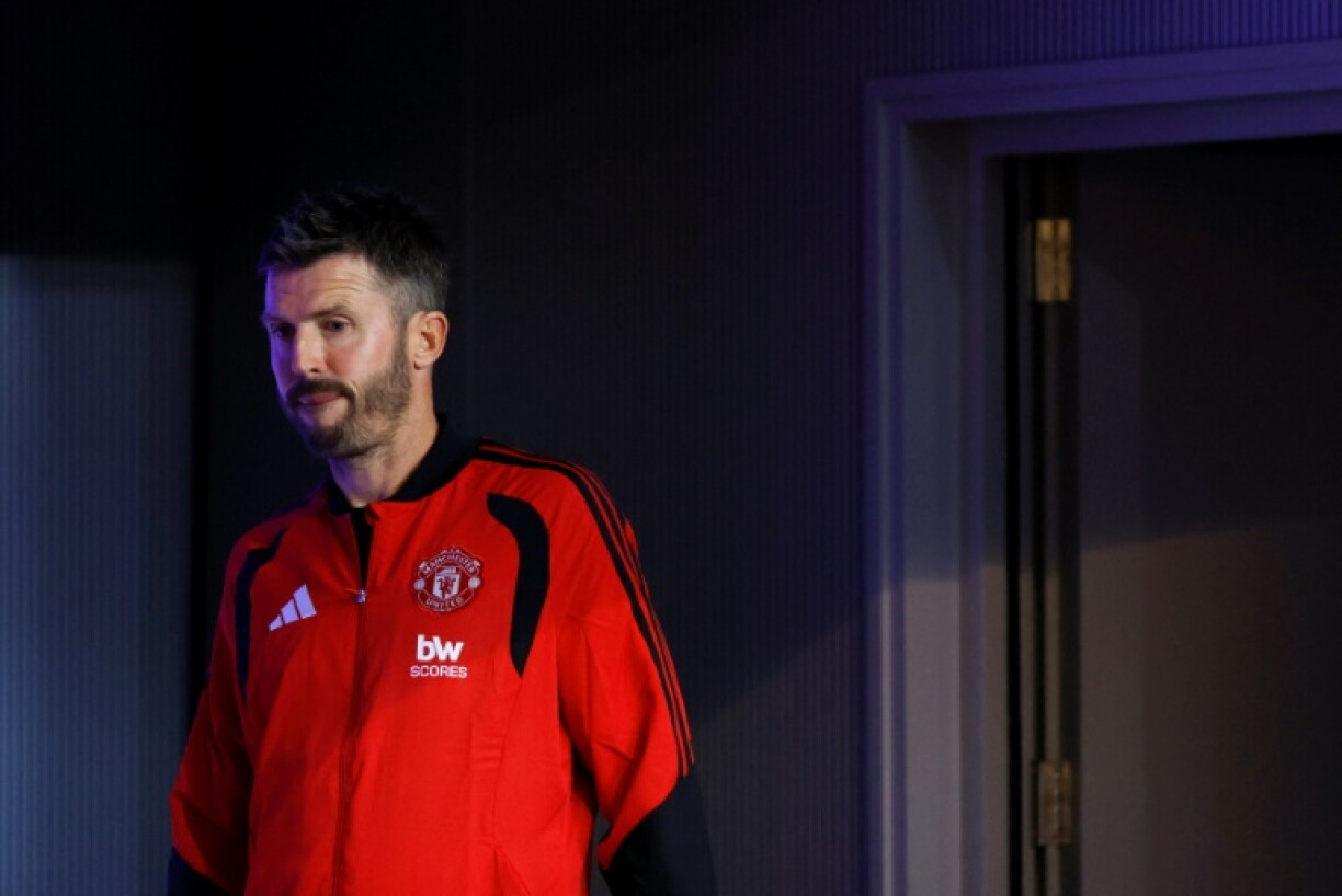 Manchester United coach Michael Carrick said his team were hungry and eager to put things right after a poor start to the campaign