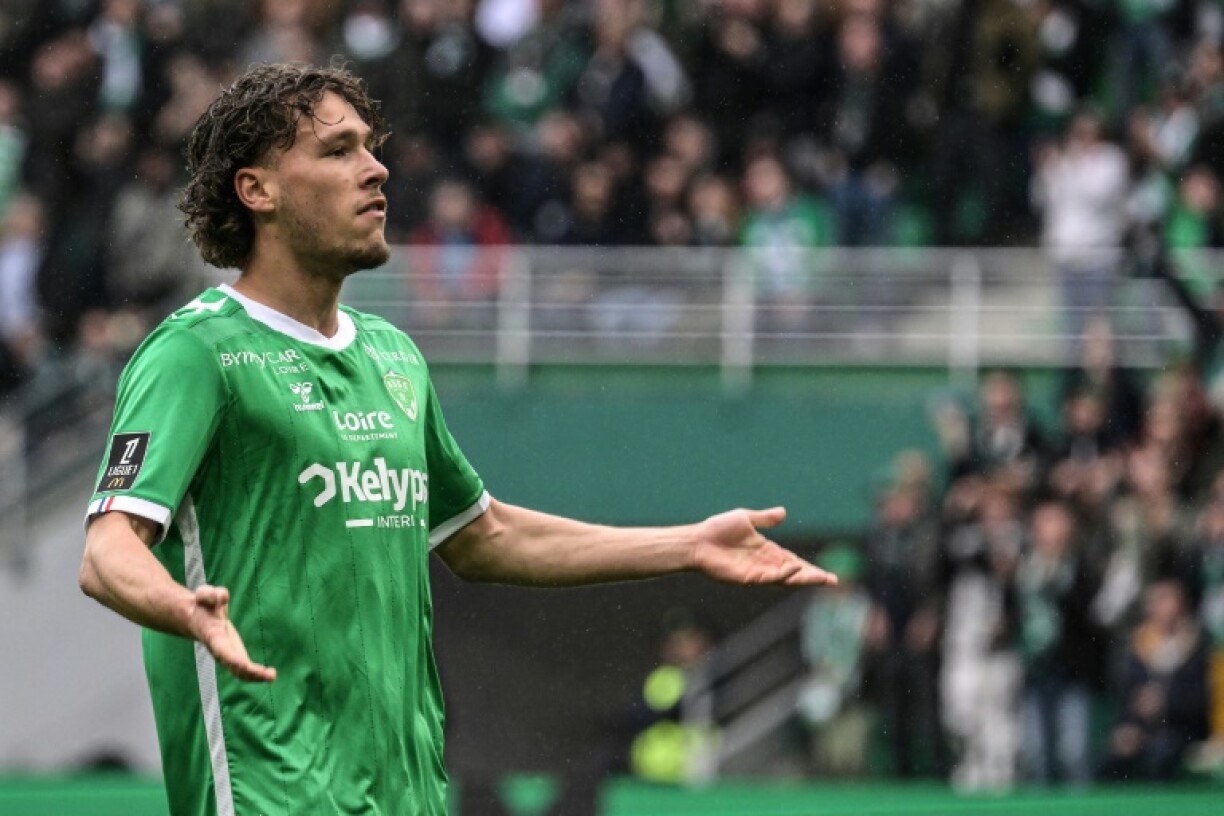 Young Belgian striker Lucas Stassin is on a prolonged hot streak in front of goal for Saint-Etienne