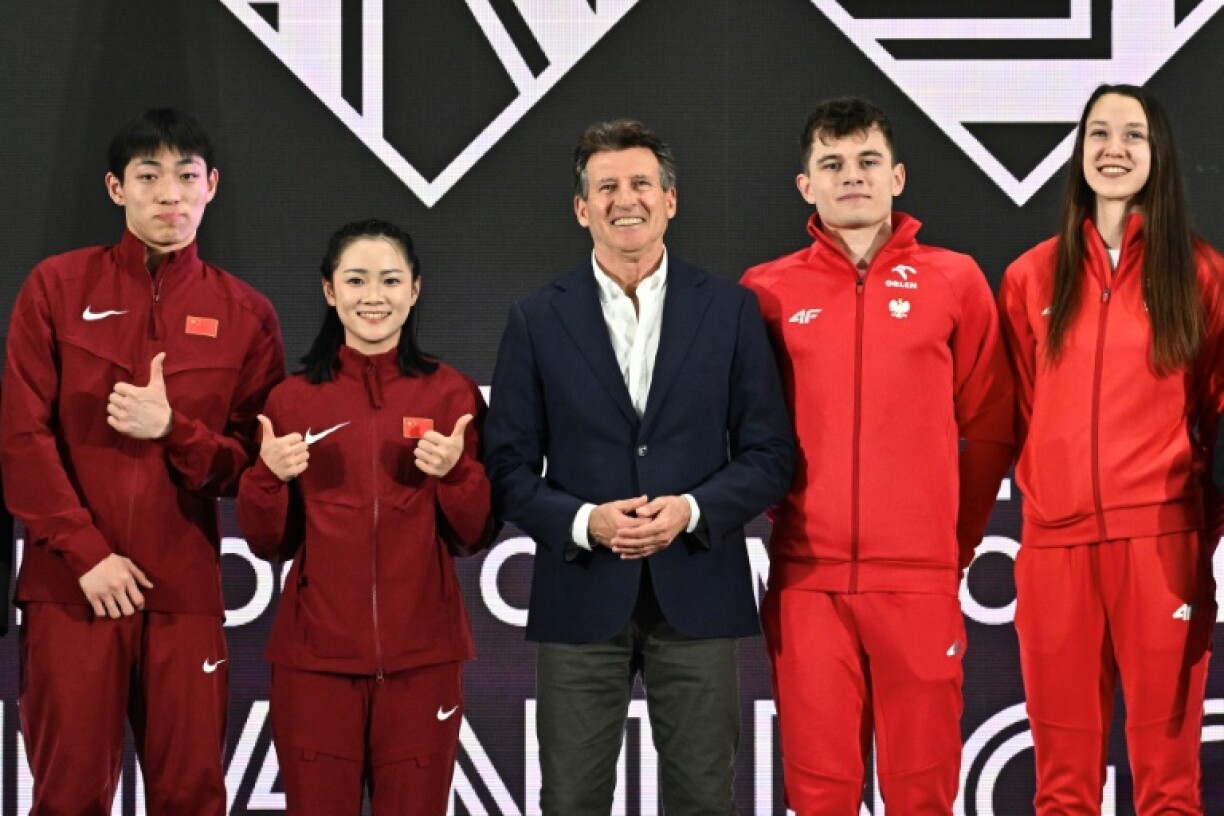 Sebastian Coe (C) compares athletes going unrewarded at an Olympics to Taylor Swift being the only one not paid for a concert