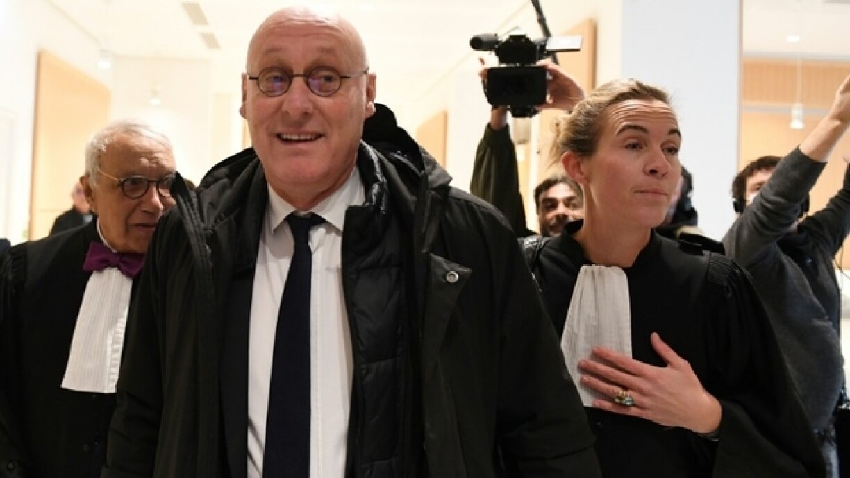 Le président de la fédération française Bernard Laporte, à son arrivée au tribunal, le 13 décembre 2022 à Paris