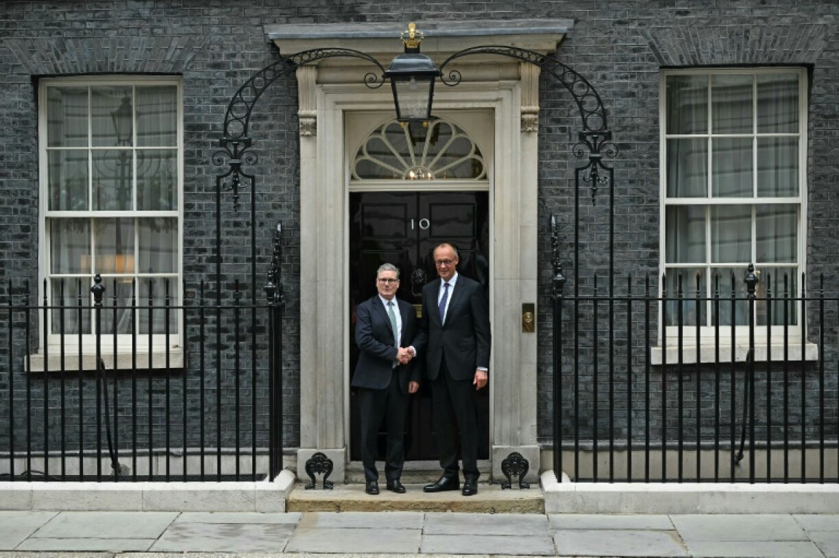 Downing Street said the two leaders had agreed to boost exports of military goods