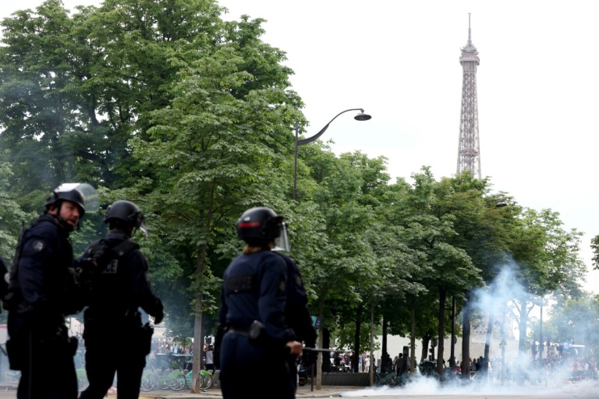 Police detained hundreds of people during festivities following PSG's victory in the European football showcase