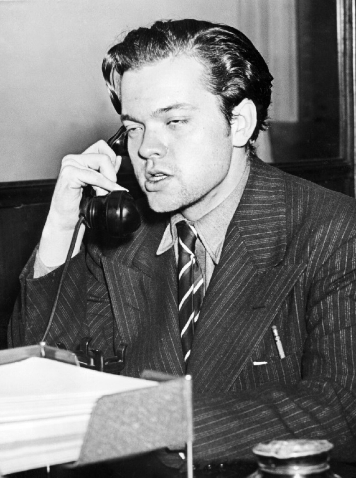 Orson Welles après la panique qu'il a créée avec