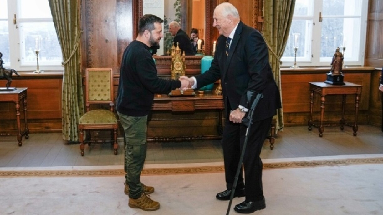 De Kinnek Harald empfänkt den ukrainesche President Wolodymyr Selenskyj.