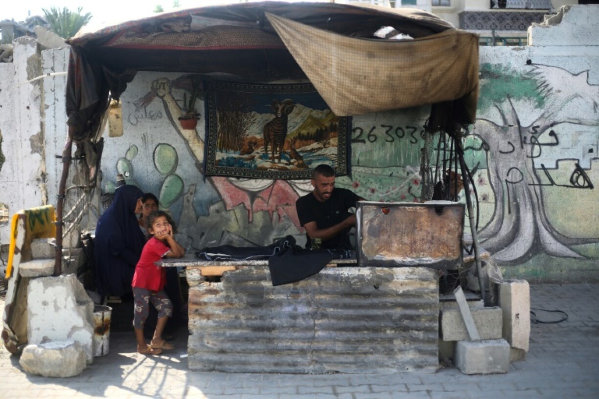 Déplacés palestiniens dans le camp d'al-Bureij, dans le centre de la bande de Gaza, le 28 juillet 2024