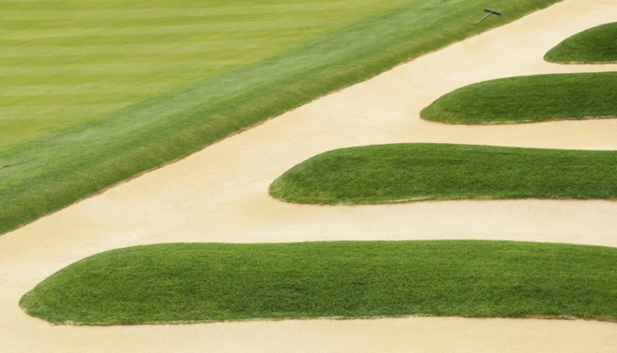 Oakmont's trademark church pew bunkers between the third and fourth fairways will be a tough test for any golfers whose shots land there in the 125th US Open