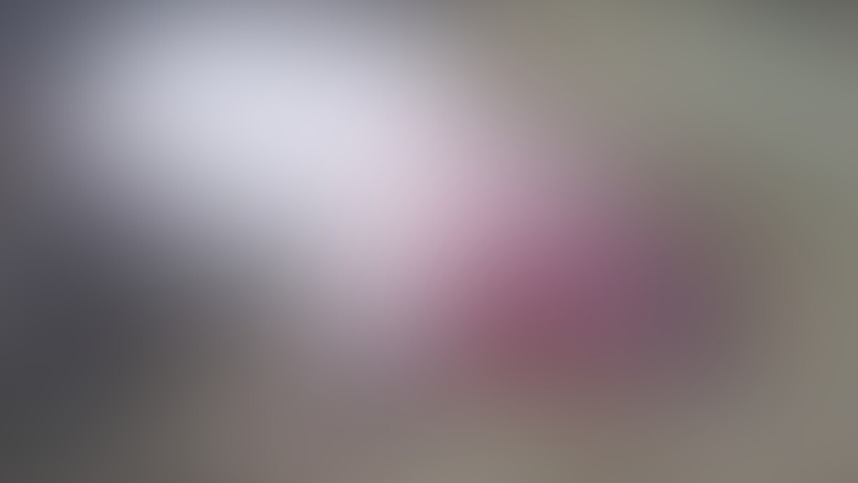 Warnung: Sensibele Contenu. Klickt op d'Bild, fir déi onzenséiert Versioun ze gesinn.