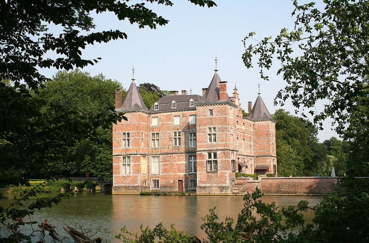 The Lannoy family estate, where Countess Stéphanie and her seven siblings grew up.