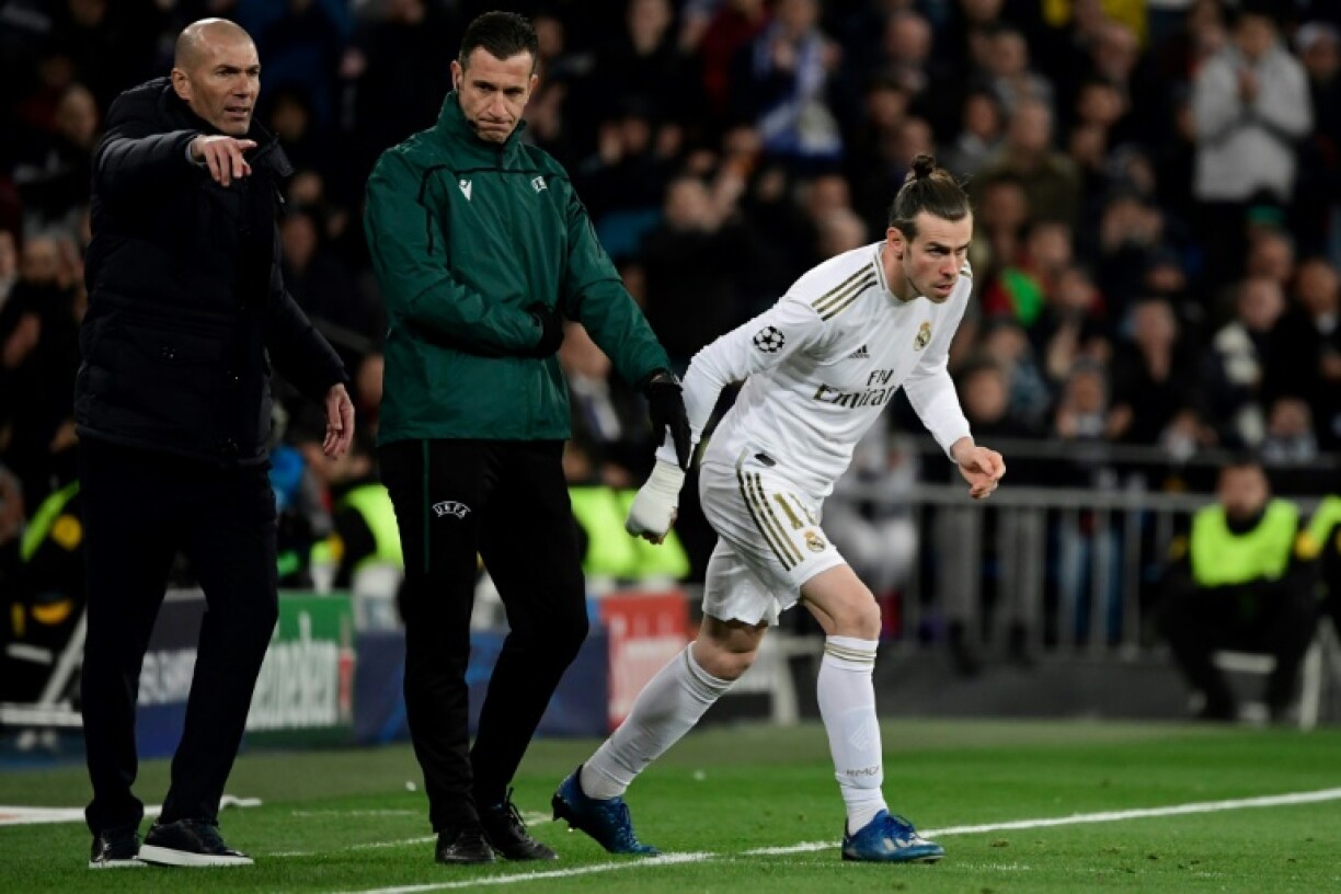 L'attaquant gallois du Real Madrid, Gareth Bale, entre sur le terrain lors du 8e de finale aller de la Ligue des champions face à Manchester City, à Madrid, le 26 février 2020