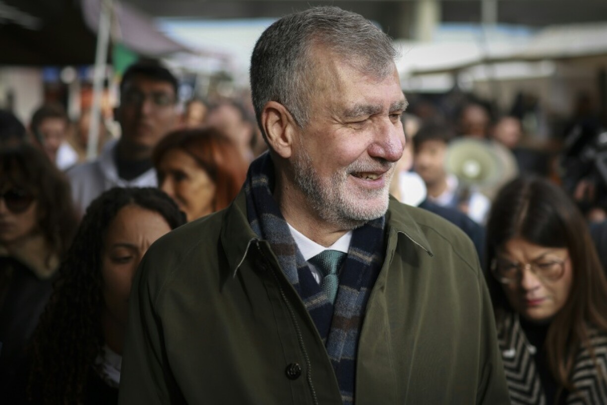Le candidat indépendant à la présidence portugaise, Henrique Gouveia e Melo, participe à un rassemblement électoral à Lisbonne, le 4 janvier 2026