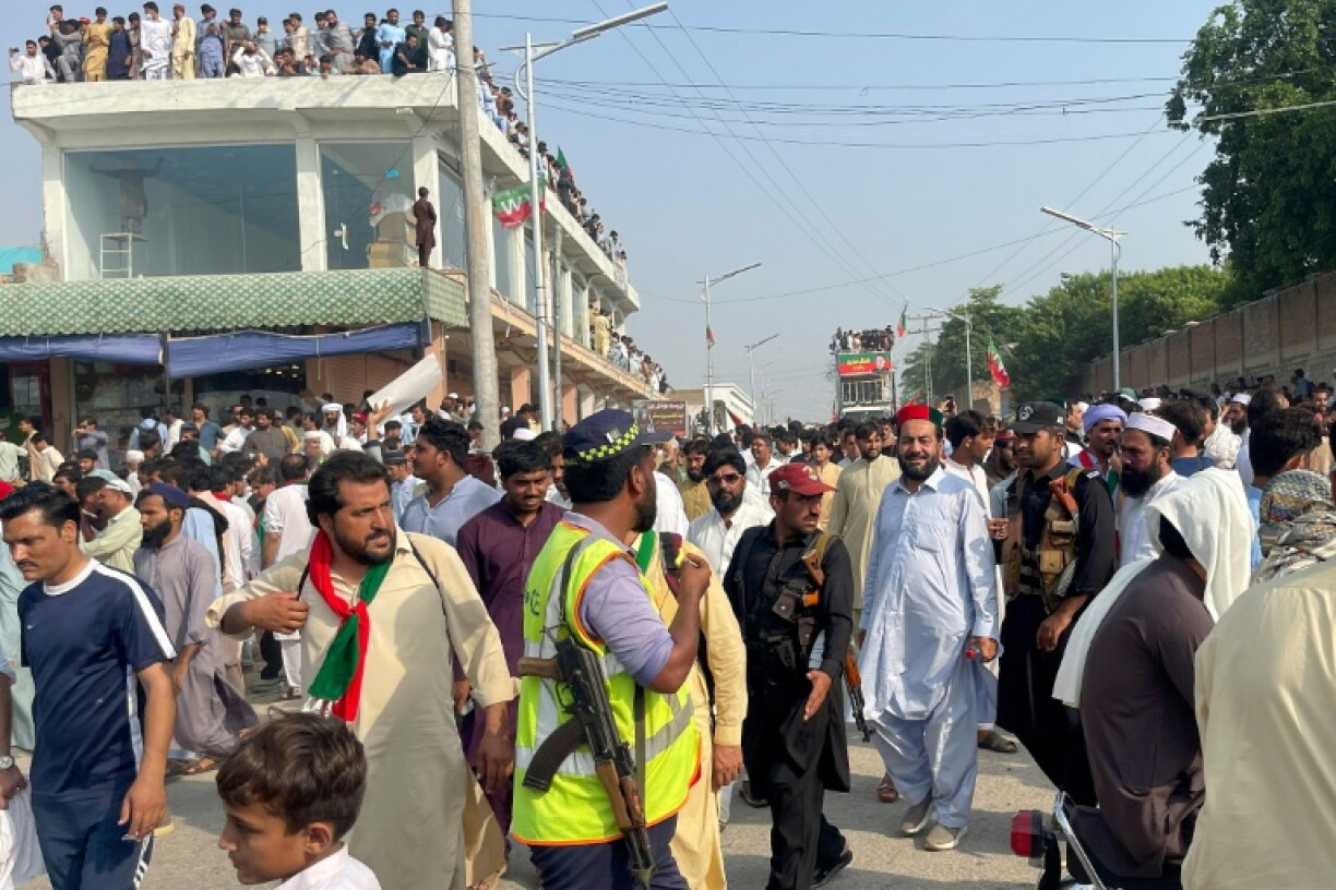 Pakistan's Prime Minister Shehbaz Sharif urged Imran Khan's party to call off a protest march moving through the country's northwest towards Islamabad