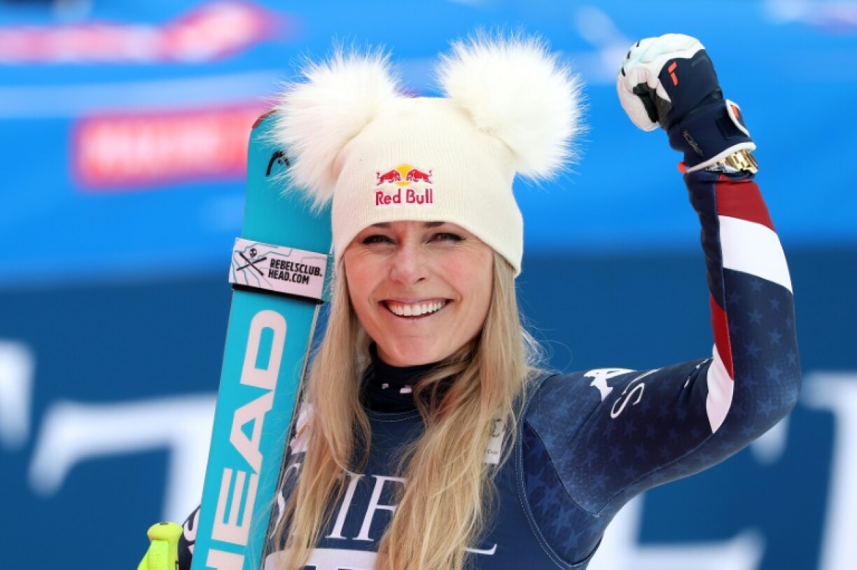 US star Lindsey Vonn waves after a second-place finish in the women's Super-G at the World Cup Finals
